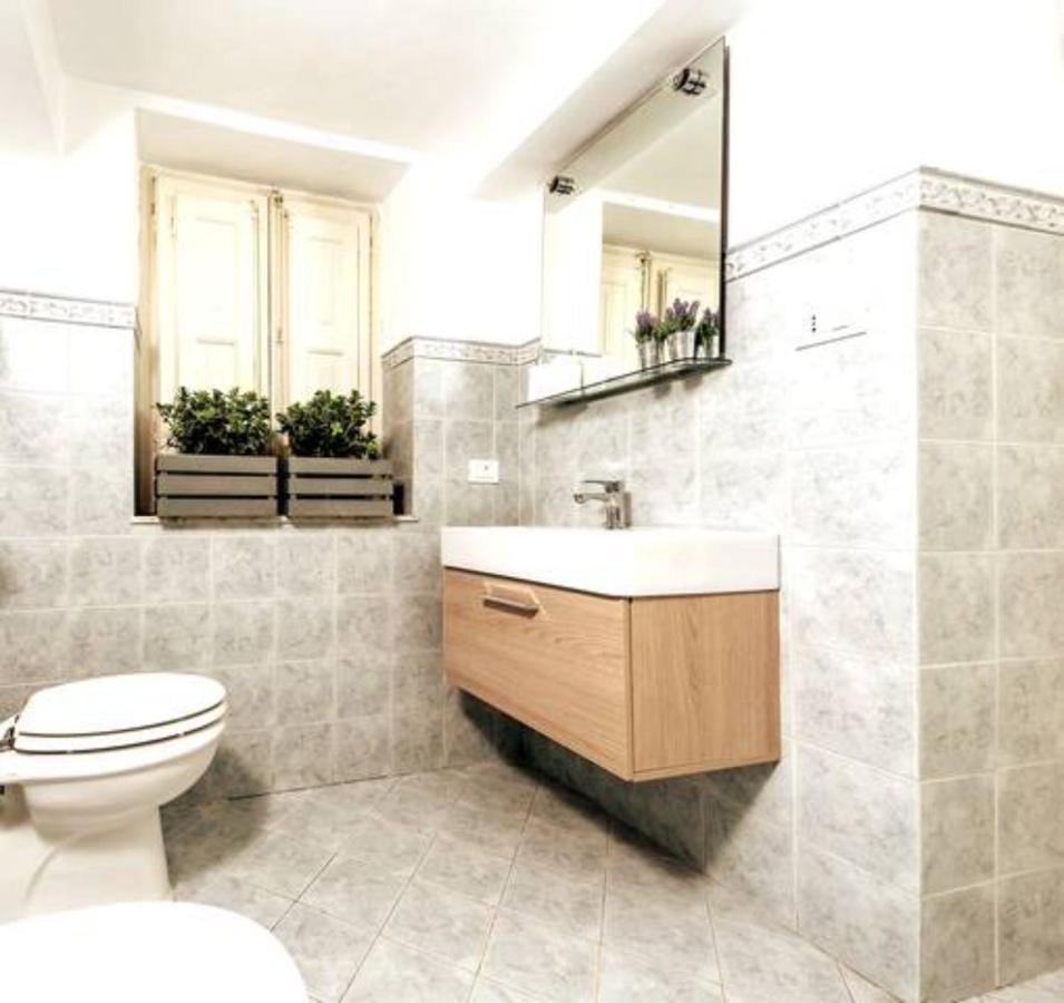 Casa Grilli Apartment ปาแลร์โม ภายนอก รูปภาพ