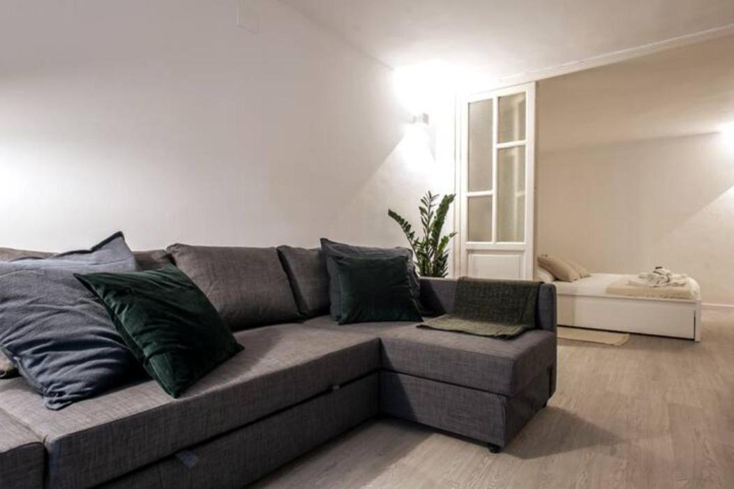 Casa Grilli Apartment ปาแลร์โม ภายนอก รูปภาพ